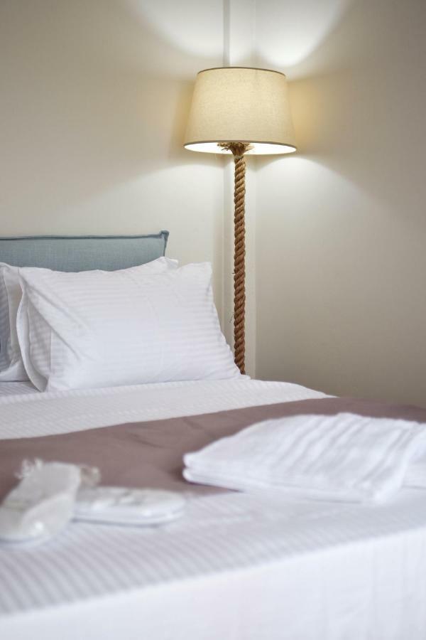 Oliver Suites Athènes Extérieur photo