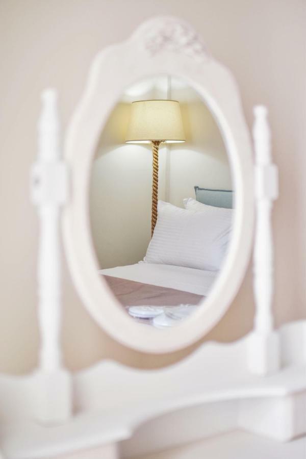 Oliver Suites Athènes Extérieur photo