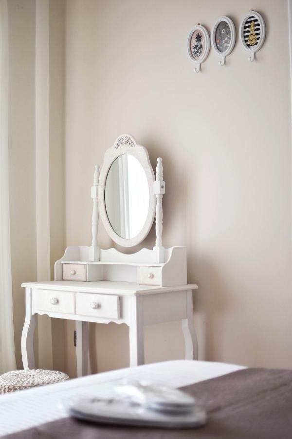 Oliver Suites Athènes Extérieur photo